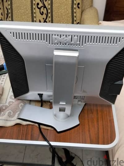 dell 19 بوصه