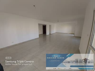 Apartment for rent in Al Rehab 2 Space 224m