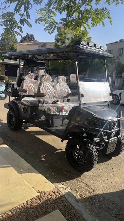 6 seater Golf Car