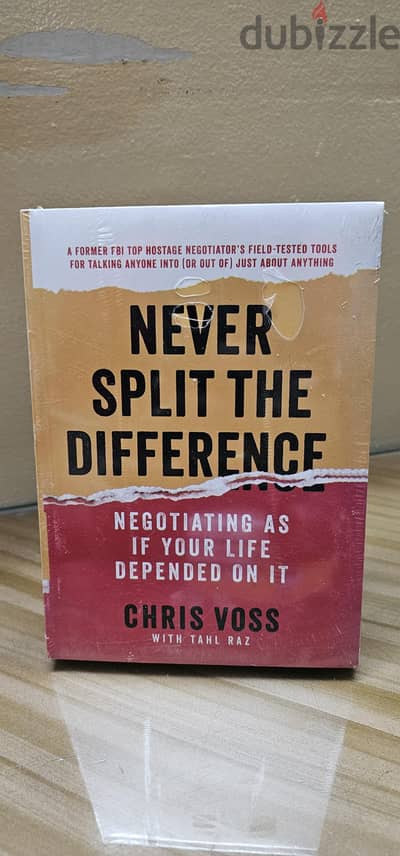 NEVER SPLIT THE DIFFERENCE Book