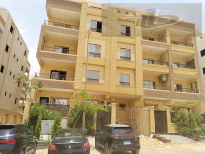 Apartments for sale in Al-Andalus 2/1 – Fifth Settlement   Very distinguished location second row from Katameya Dunes, near Teseen Street and main services. 