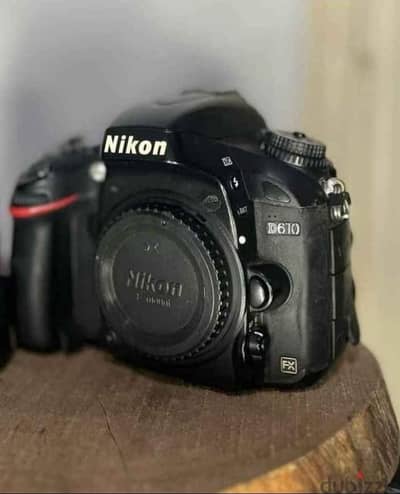 نيكون D610