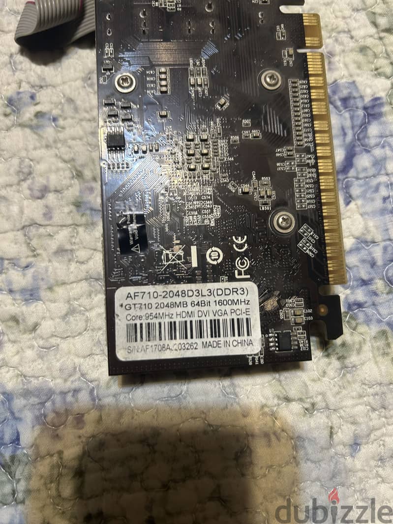 GeForce GT 710 - 2G & FirePro V 4900 - 1G 1