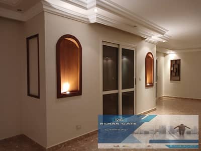 211 sqm Apartment for Rent in Al Rehab 2   Special Finishes   View of Villas   With Kitchen and Air Conditioning  Ready for Immediate Occupancy  D