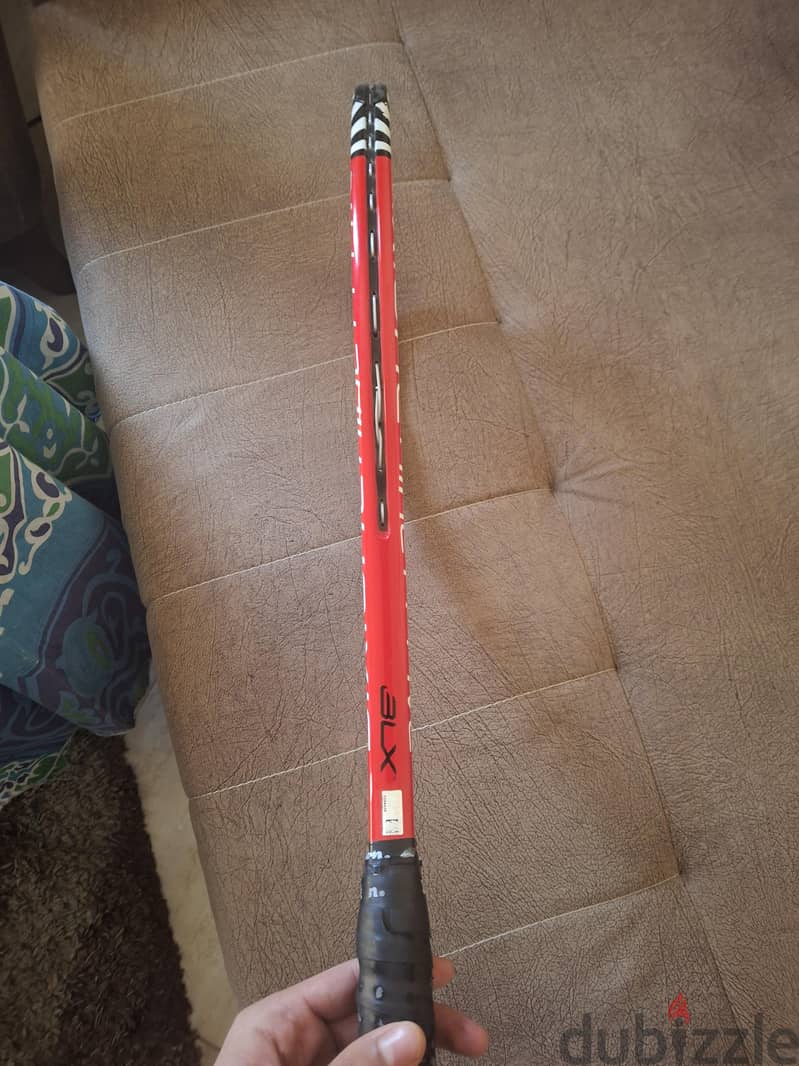 tennis racket 1