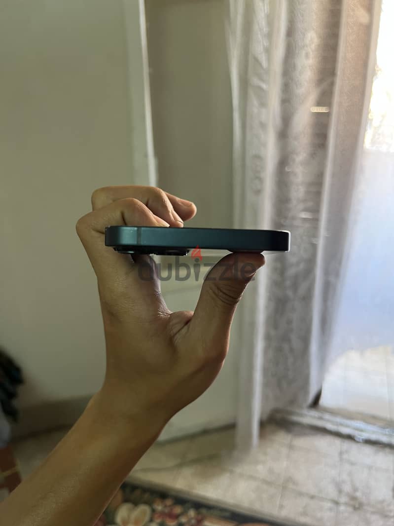 Apple - iPhone 13 5