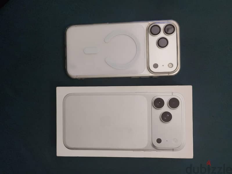 Apple - iPhone 17 Pro Max 2