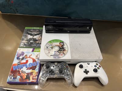 Xbox one with 2 controller