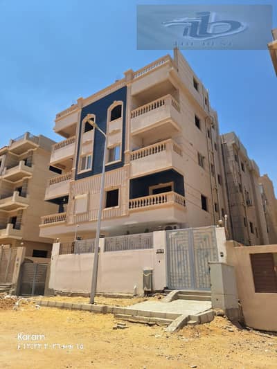 نصف روف للبيع في الأندلس 2 – التجمع الخامس    فرصة مميزة للسكن أو الاستثمار   الموقع: الأندلس 2  