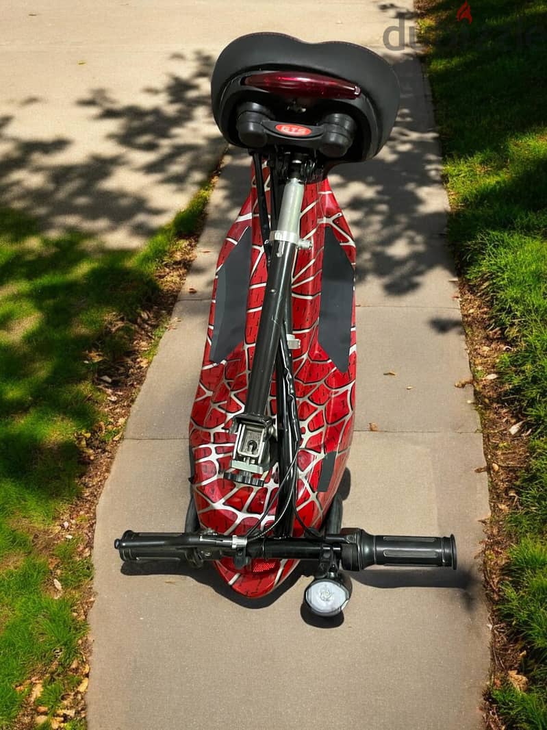 Foldable electric scooter 4