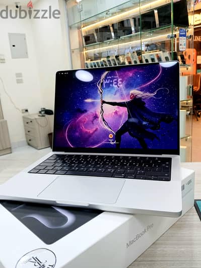 MacBook Pro M5 14inch 512GB Used