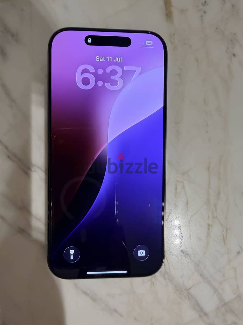 Apple - iPhone 16 Pro 2