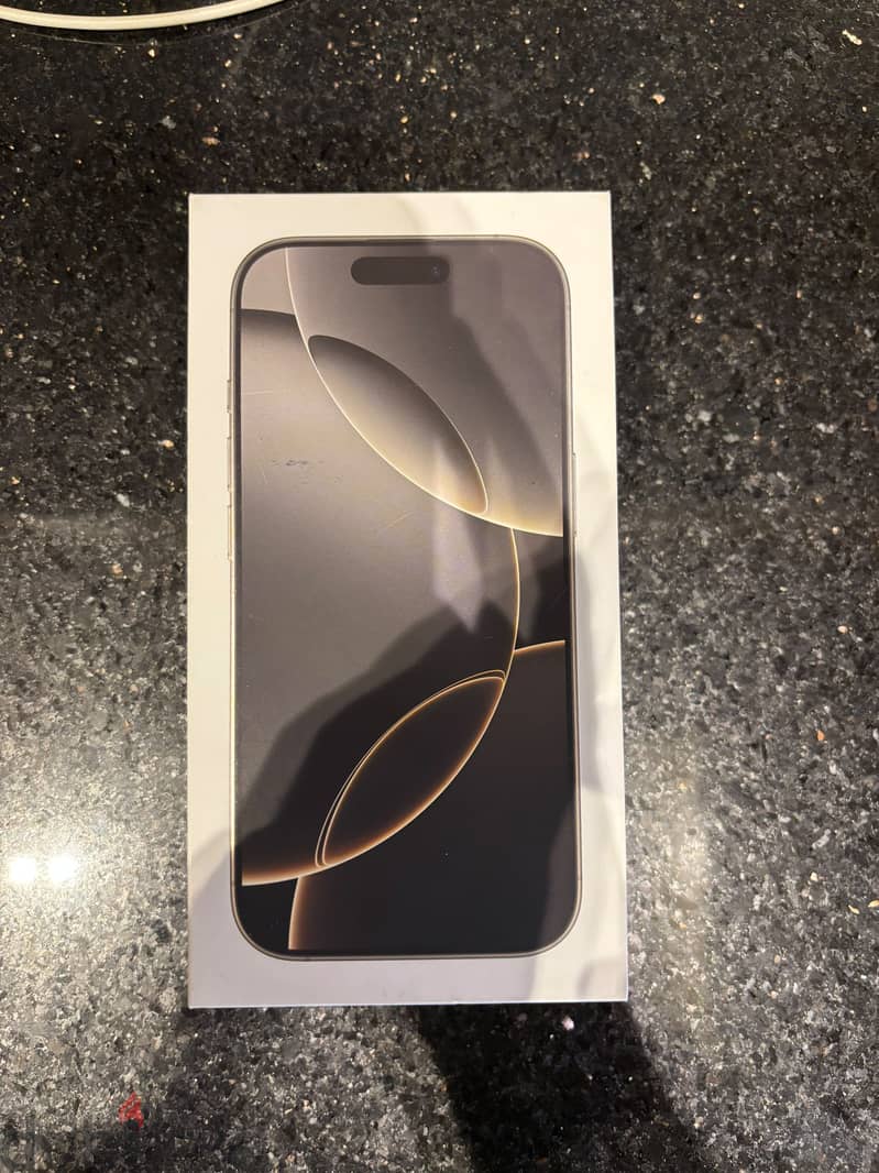 Apple - iPhone 16 Pro 3