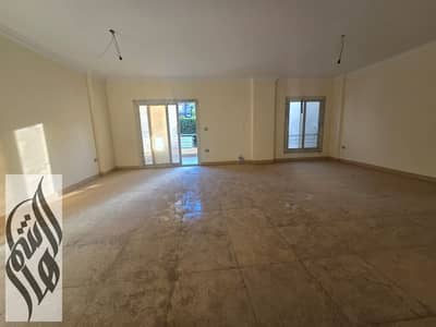 220 SQM ground-floor apartment for rent in Wasal Views with a 90 SQM private garden, 3 bedrooms, minutes from the British University gate.