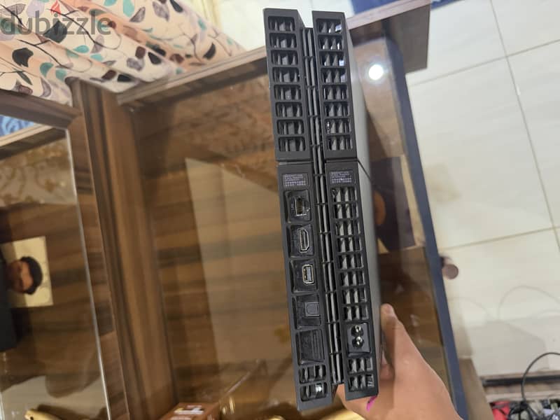PlayStation 4 2