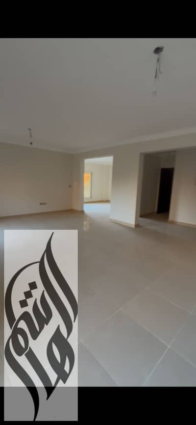240 SQM apartment for sale in Wasal Views, 3 bedrooms, fully open view, third floor, no outstanding payments.