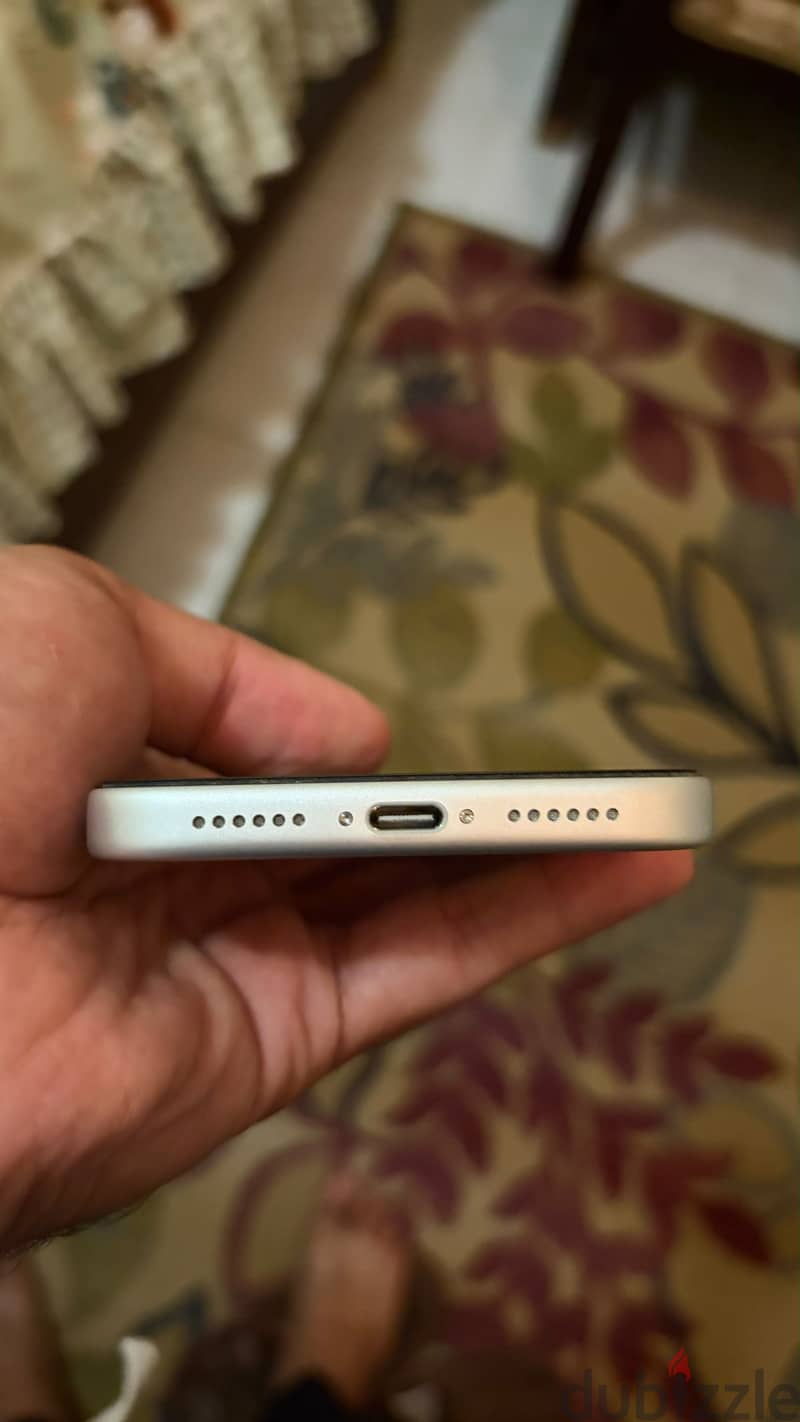 Apple - iPhone 17 Pro Max 3