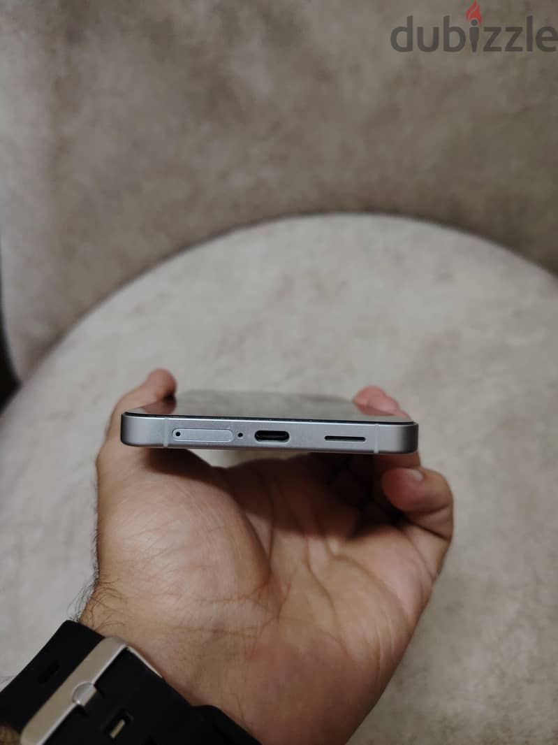 Samsung S25 FE 4