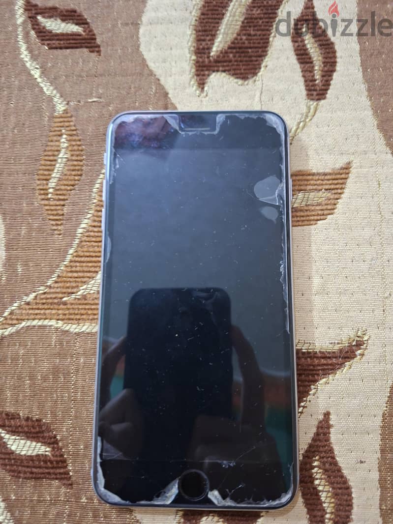 Apple - iPhone 6 Plus 1
