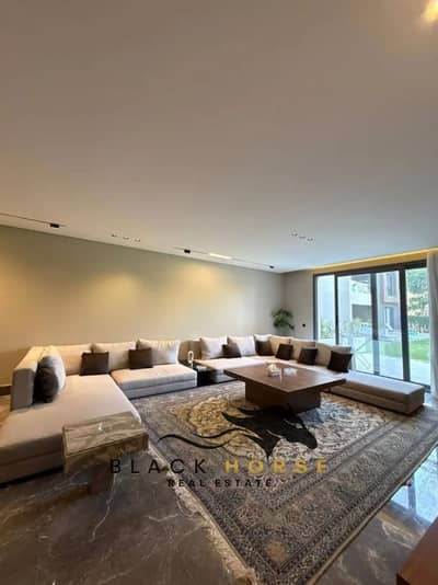 Furnished 3BR Ground Floor Apartment for Rent in Silver Palm – Garden, Landscape View, Near Waterway
