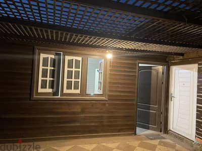 Studio on roof in maadi