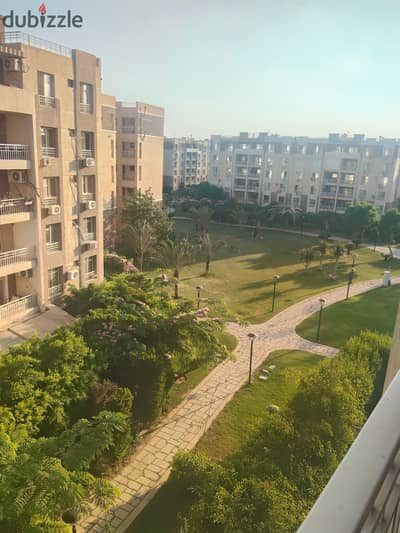 شقه للبيع فيو جاردنB7
