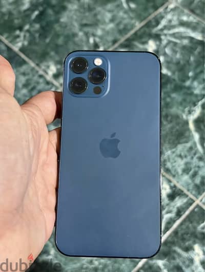 آبل - آيفون 12 برو