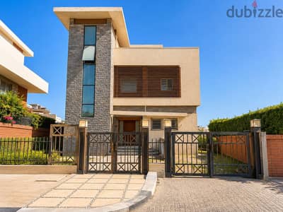 villa in Gardinia city فيلا فى جاردينيا سيتى  منطقه الفيلات