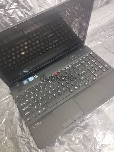 لاب توب SONY كور I5 جيل ثاني مع شاحن رمات 8 حجيجا ب 2500ج بدون بطارية