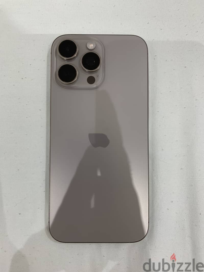 Apple - iPhone 16 Pro Max 2