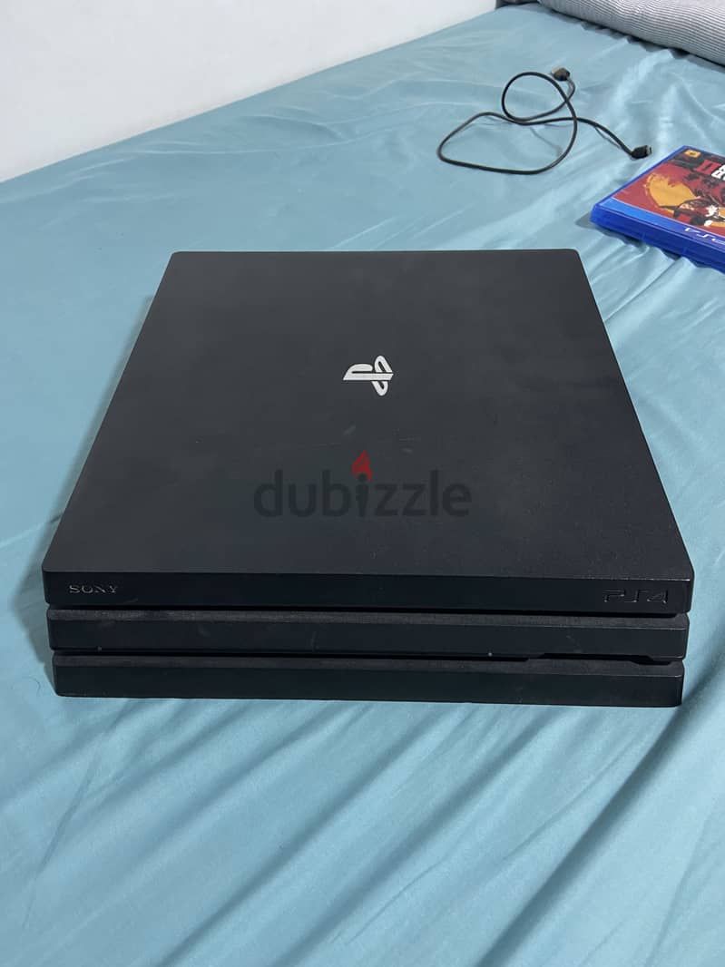 PS4 pro British  4
