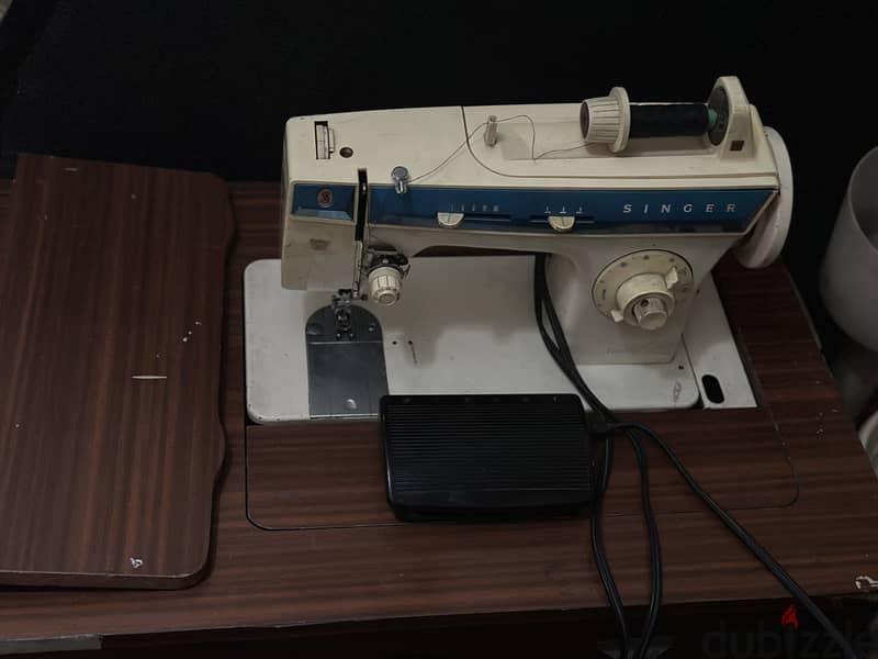 Singer sewing machine 3