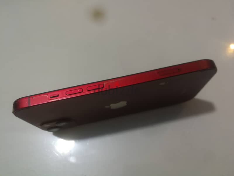 IPhone 13 4