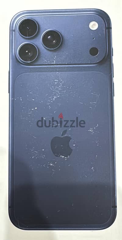 Apple - iPhone 17 Pro Max - Esim