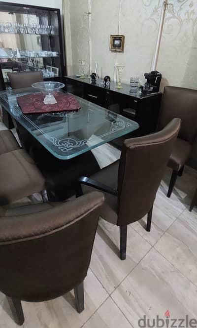 سفرة و بوفيه و نيش
