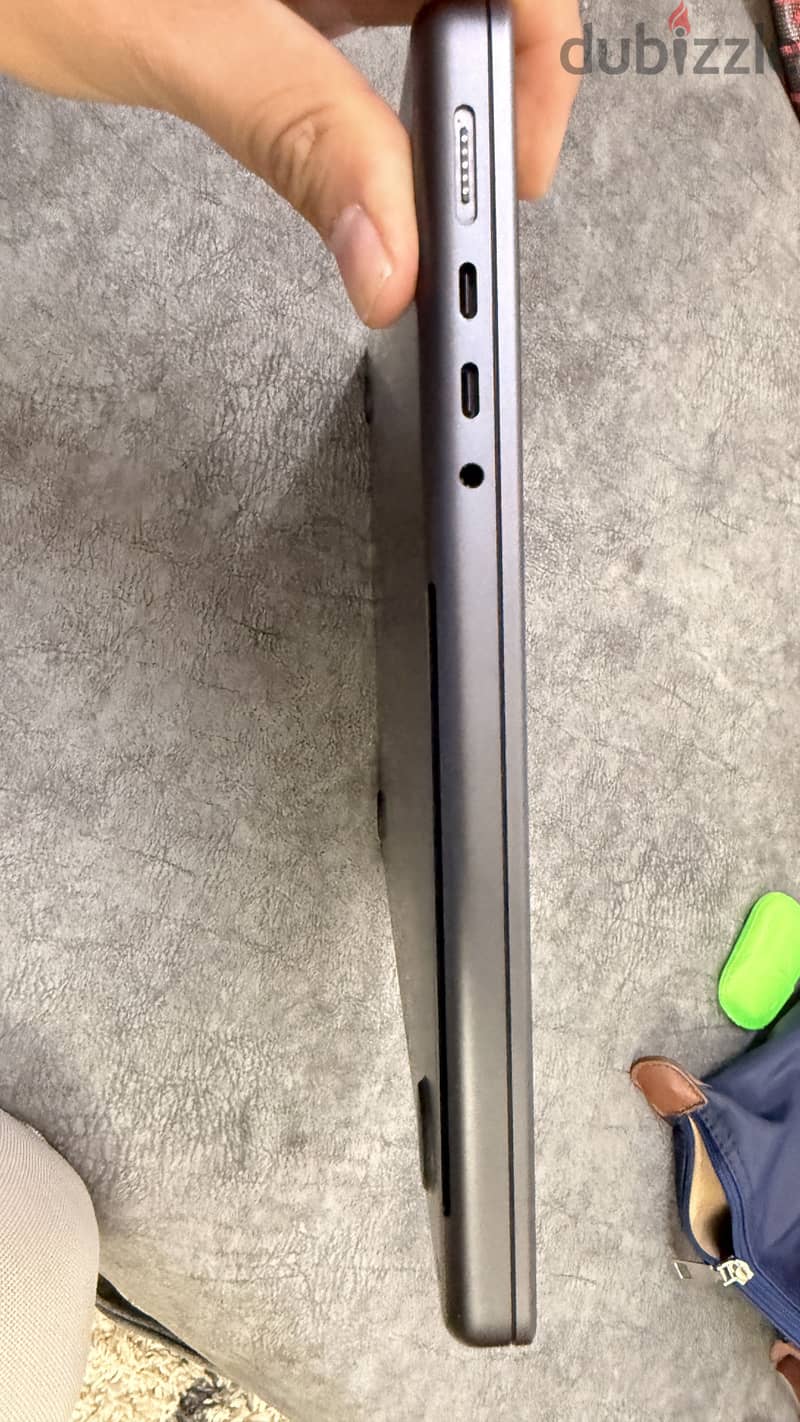MacBook Pro M3 pro 1
