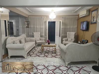 240 sqm Net Apartment for Sale in Maadi Near Street 77, Maadi Club and Metro | Full Floor, 5 Bedrooms, Super Lux Finishing