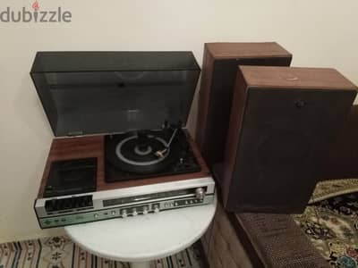 جهاز بيك اب NEC  ياباني راديو و كاسيت و اسطوانات كبيره شغال بحالته