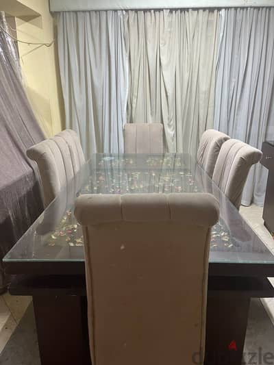 سفره ٦ كراسى  وبوفيه