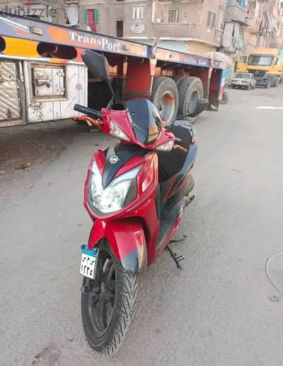 SYM SR. 200