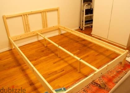 bed, pine frame. سرير خشب صنوبر