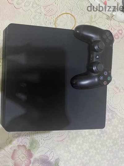 بلايستيشن ٤ حاله ممتازه