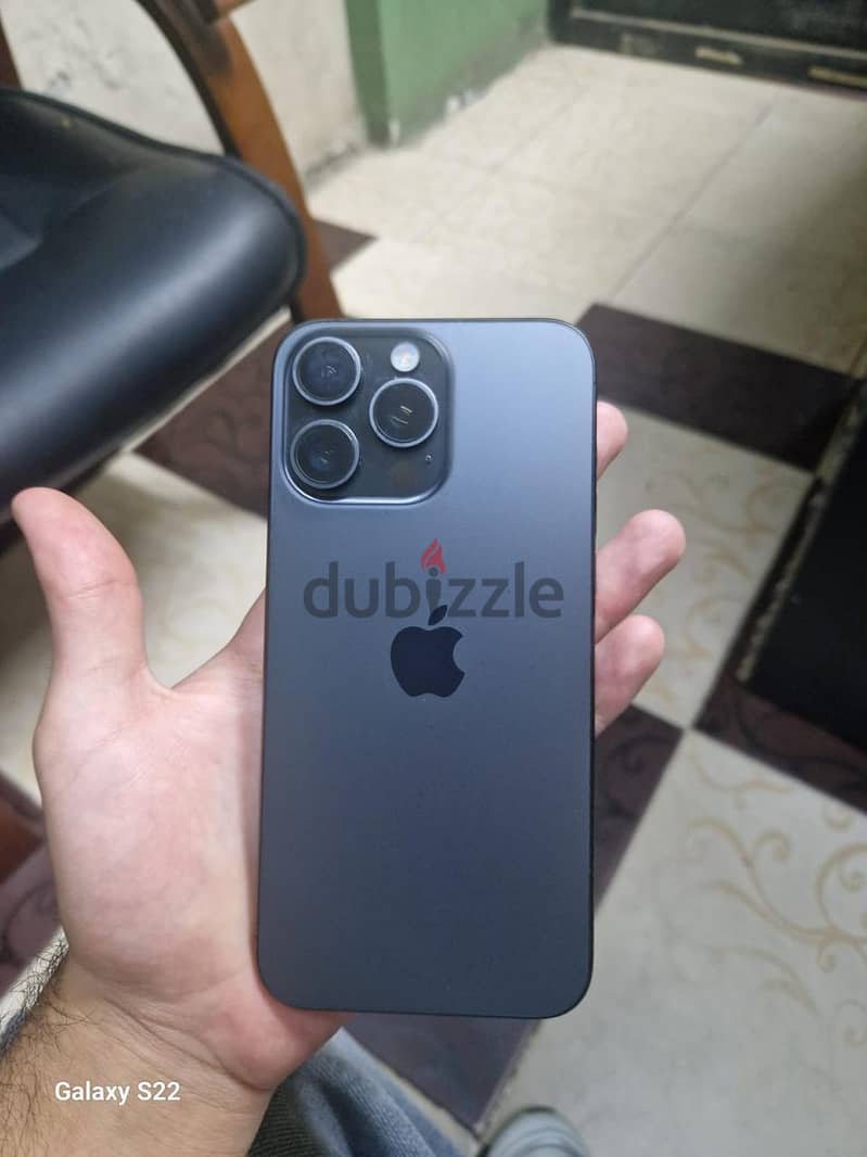 Apple - iPhone 15 Pro Max 5