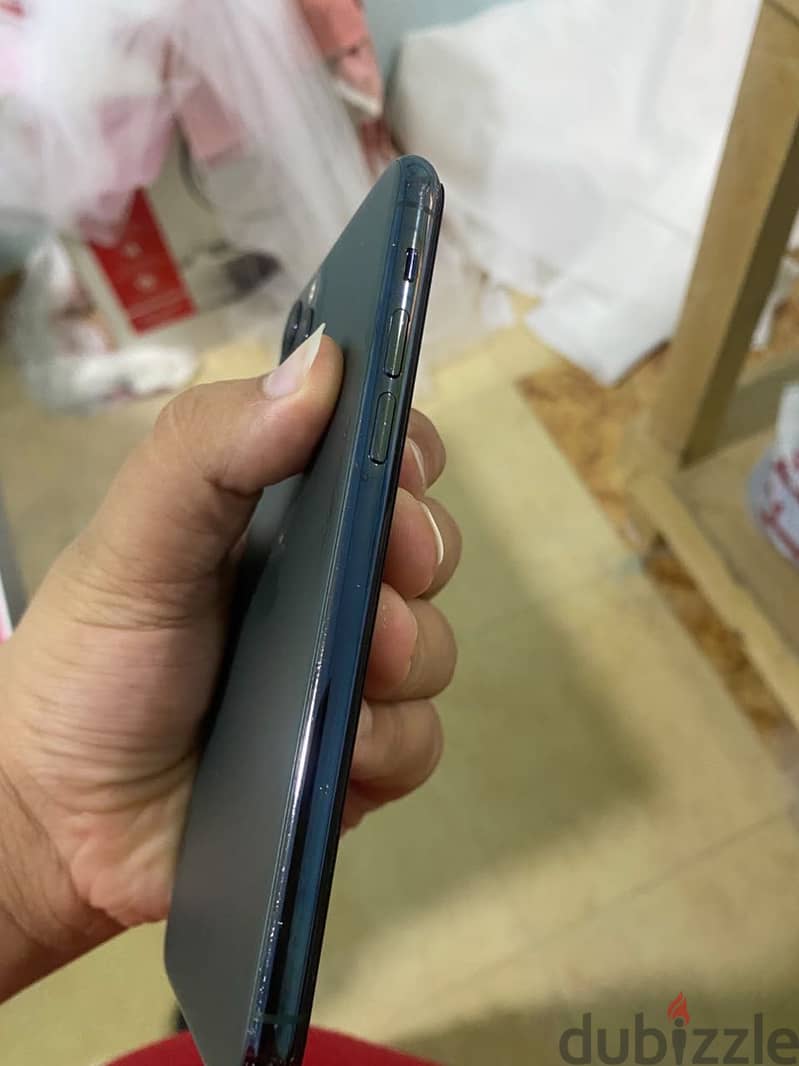 Apple - iPhone 11 Pro 4
