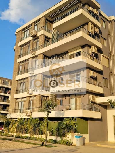 With a down payment of only 315k, you can own your apartment near the airport with a golf course view, with inst over 12Y in the First Settlement.