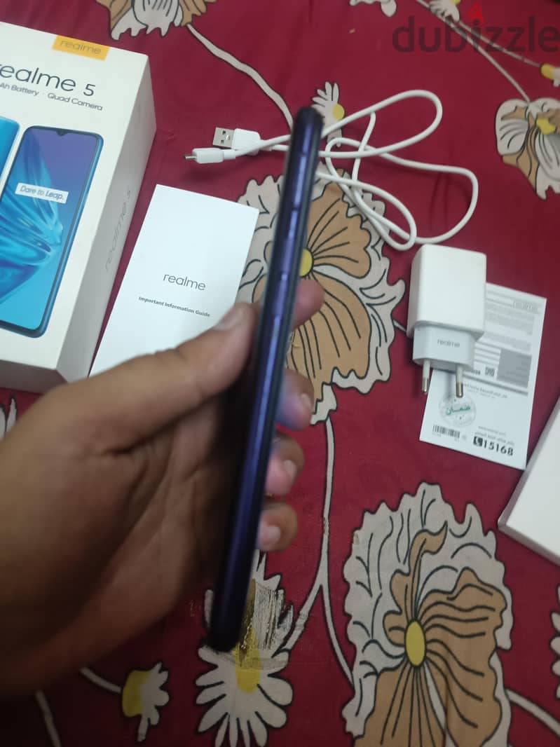 Realme 5 5