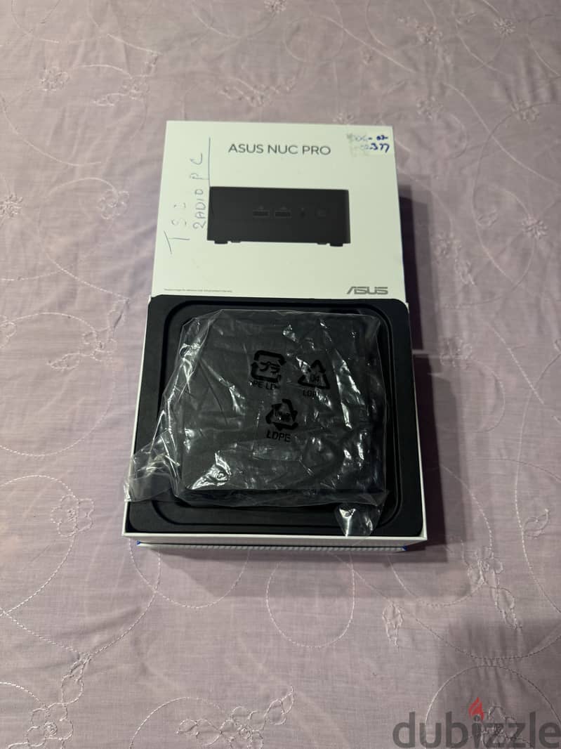 ASUS NUC 12 Pro Mini PC – Intel Core i5-1240P 3