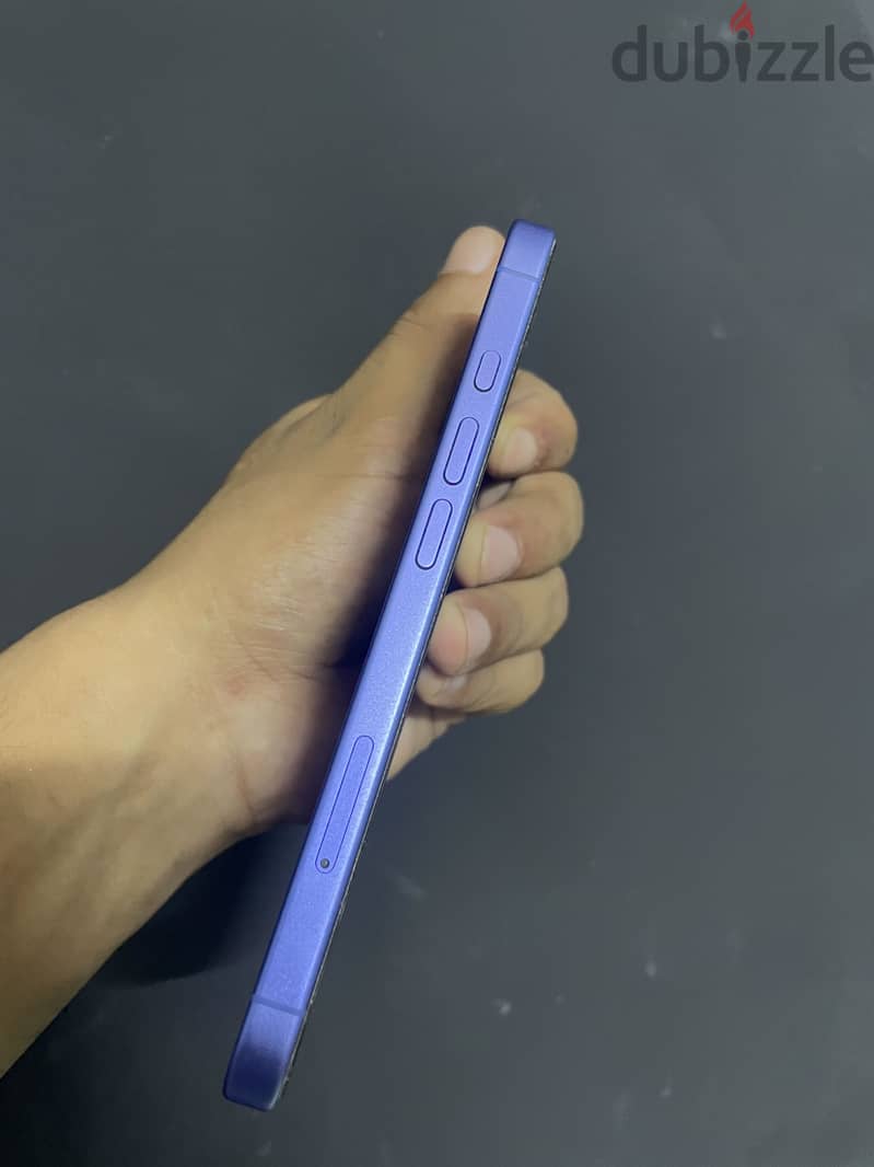 آبل - آيفون 16 3