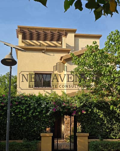 Under Market Price 6BR Standalone Villa for Sale in Mivida Emaar very prime location Land 500m Fully Finished with ACs and Kitchen Ready to Move