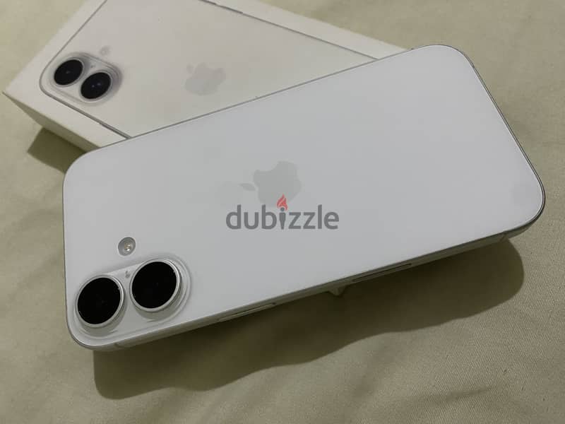 Apple - iPhone 16 4